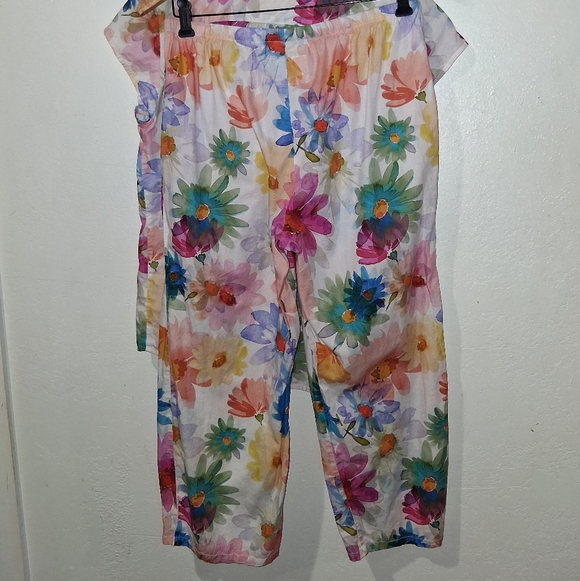 THE CAT'S PAJAMAS Multi Floral Pajama Set - Picture 6 of 6